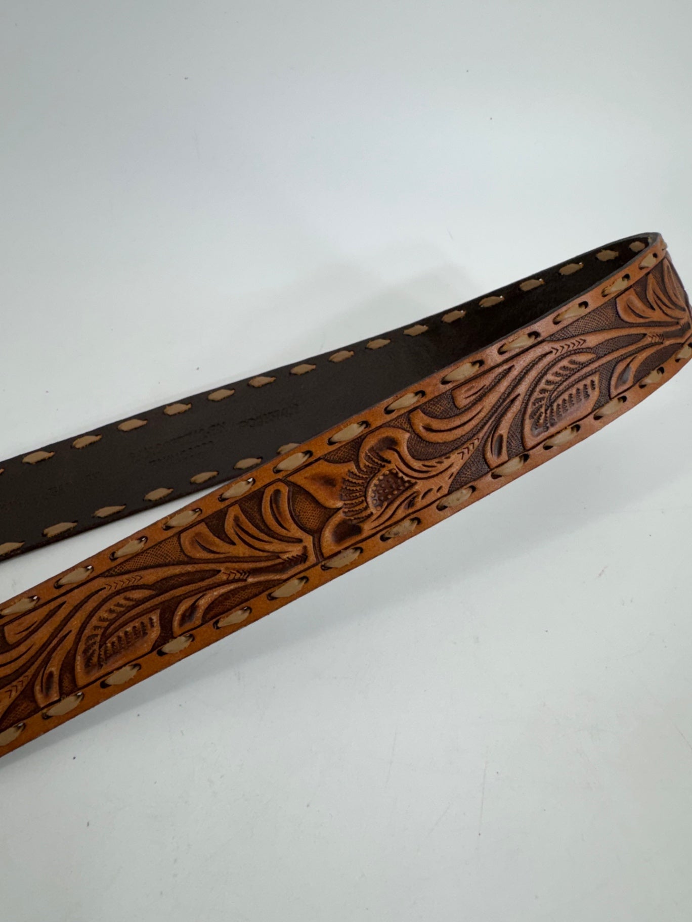Shyanne Leather Belt w/ Metal Buckle and Stone Sz LG