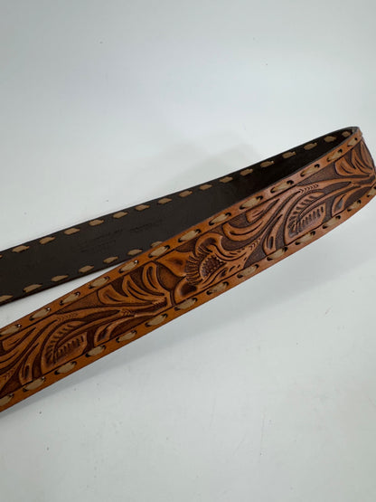 Shyanne Leather Belt w/ Metal Buckle and Stone Sz LG