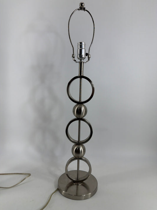 Circle stacked lamp