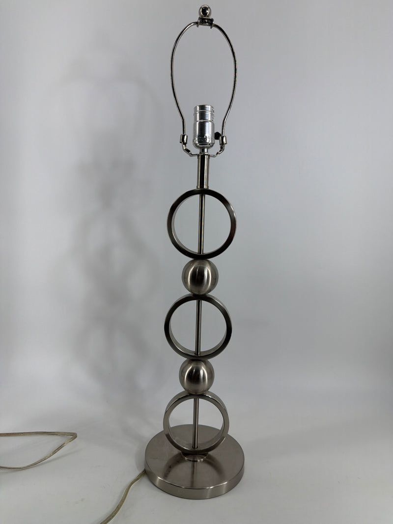 Circle stacked lamp