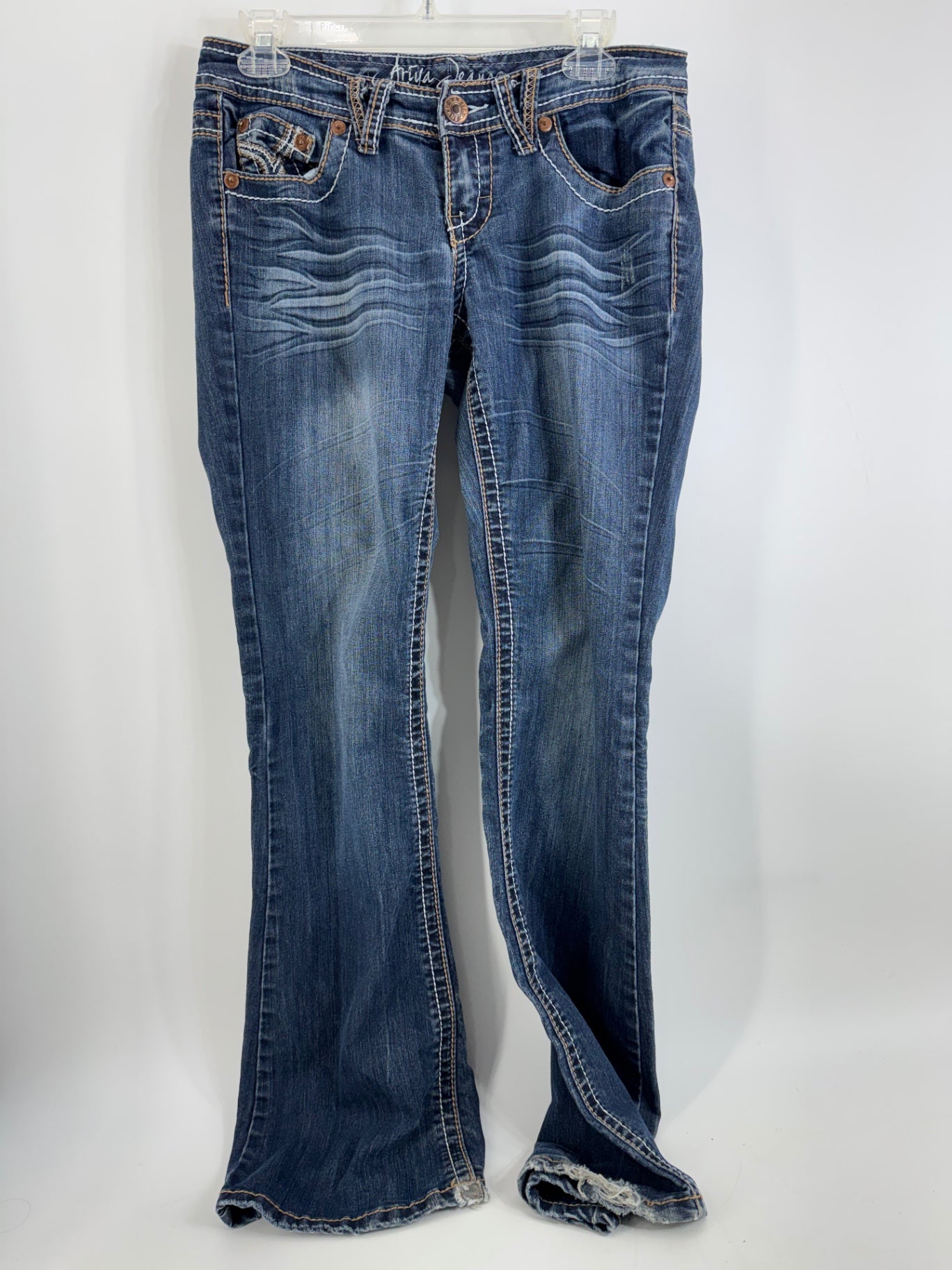 Ariya Jeans w/ Decorative Stitching