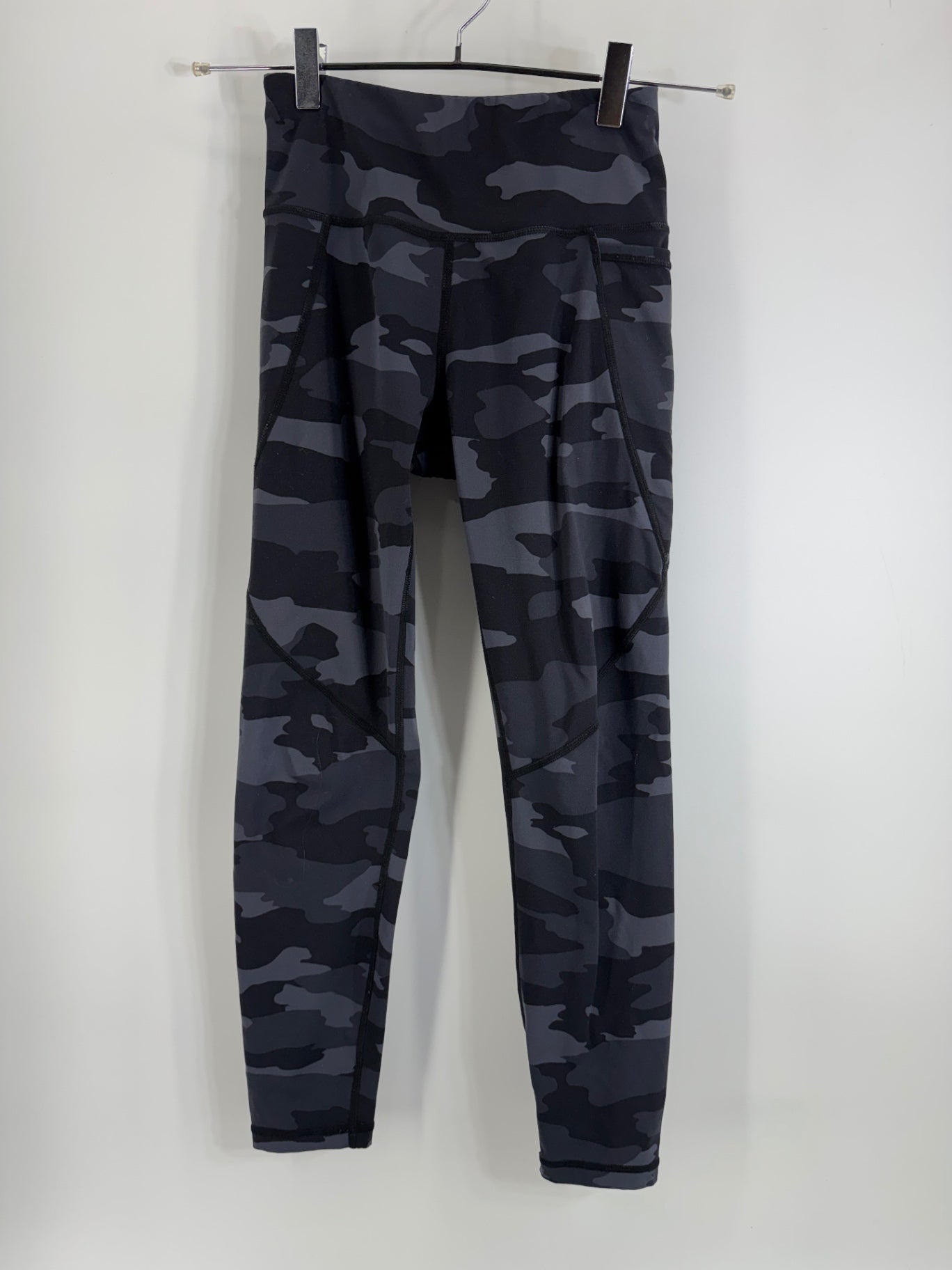 Sweaty Betty Black Camo Leggings