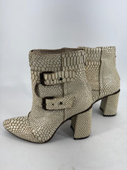 Freebird  - Joey Cream Ankle Boots Size 9