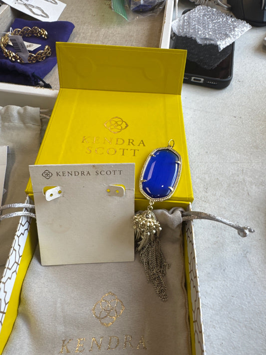 Kendra Scott Pendant Necklace Blue Stone Gold Tone One Size
