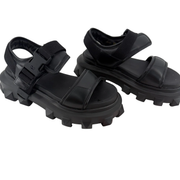 Valentino Garavani Roman Stud Leather Sandals Size 39 / 8.5