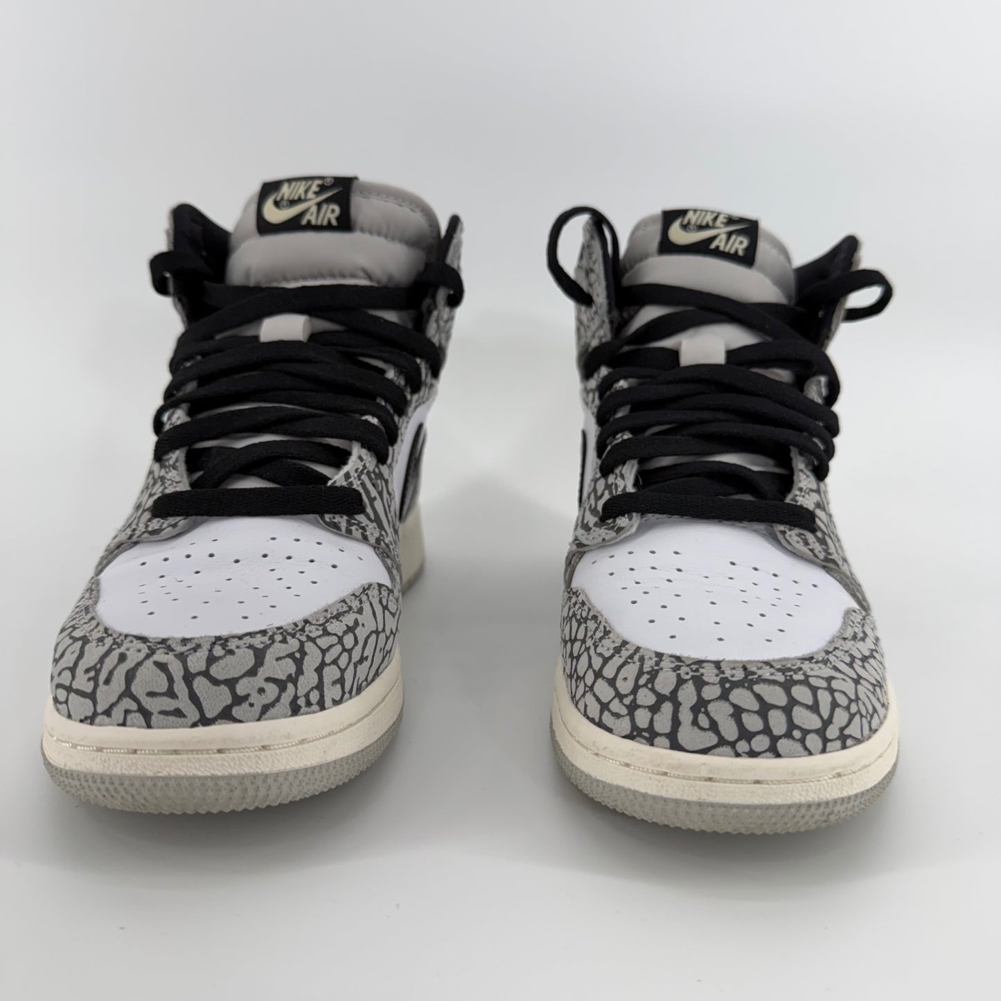 Nike Air Jordan 1 Retro High OG White Cement Sneaker Sz W 8.5