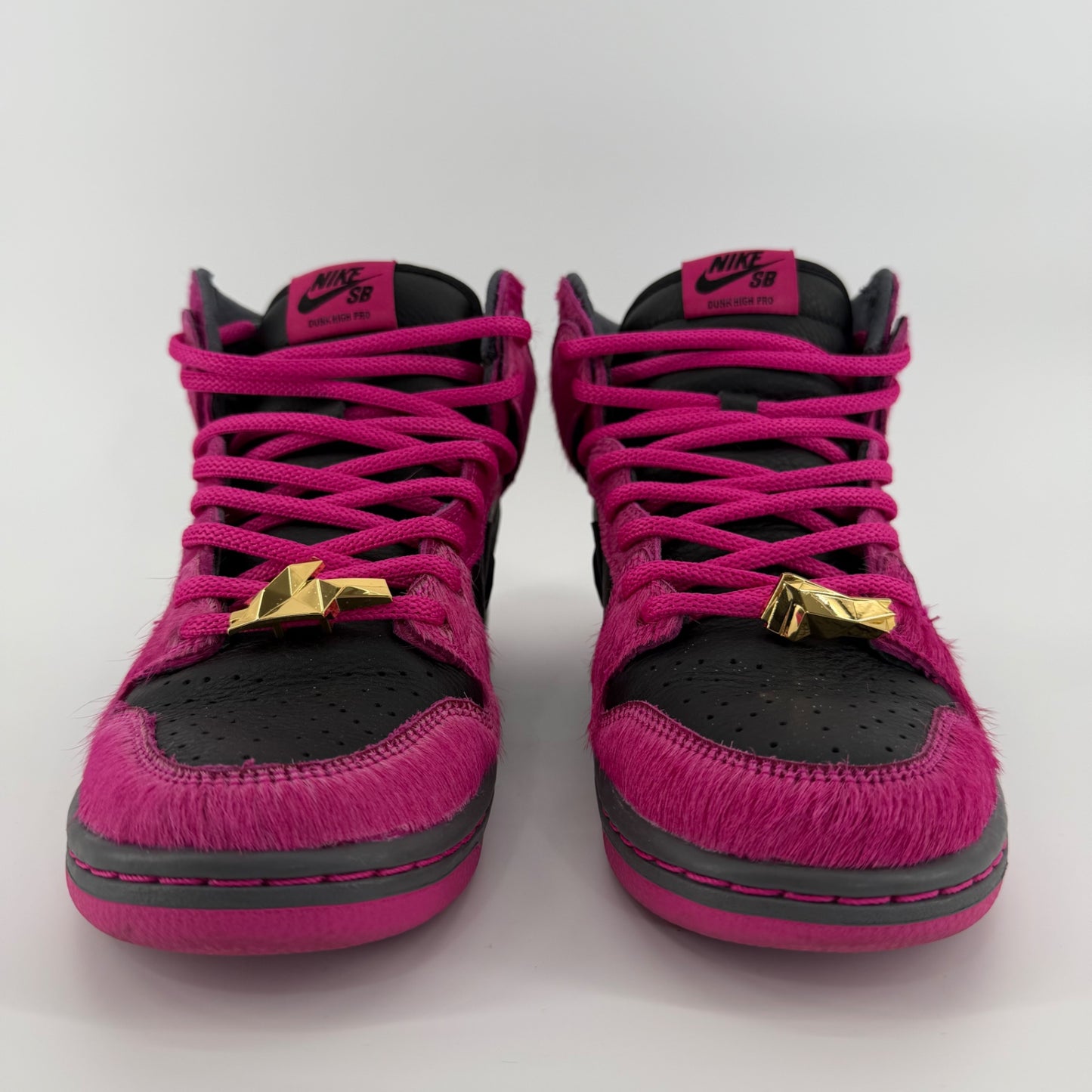 Run The Jewels × Nike SB Dunk High “4/20” Size 6.5
