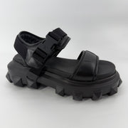 Valentino Garavani Roman Stud Leather Sandals Size 39 / 8.5