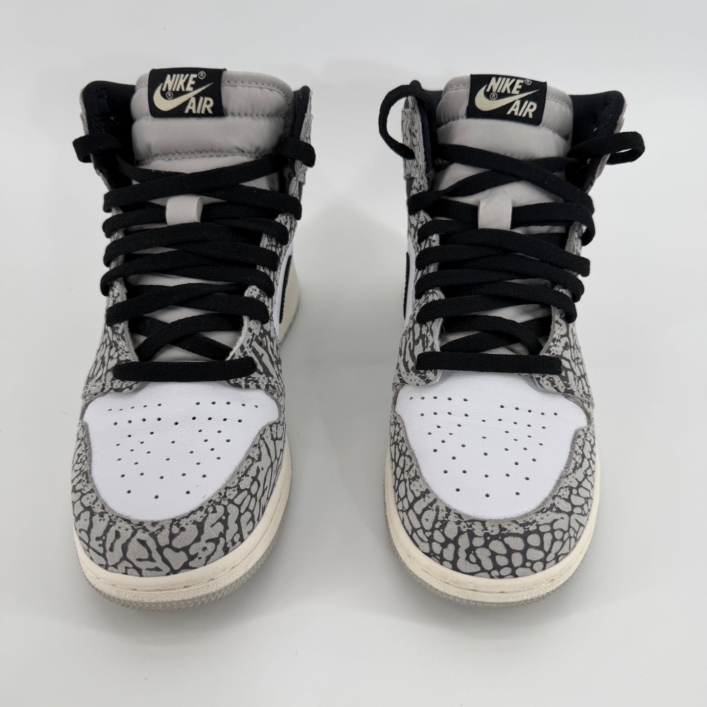 Nike Air Jordan 1 Retro High OG White Cement Sneaker Sz W 8.5