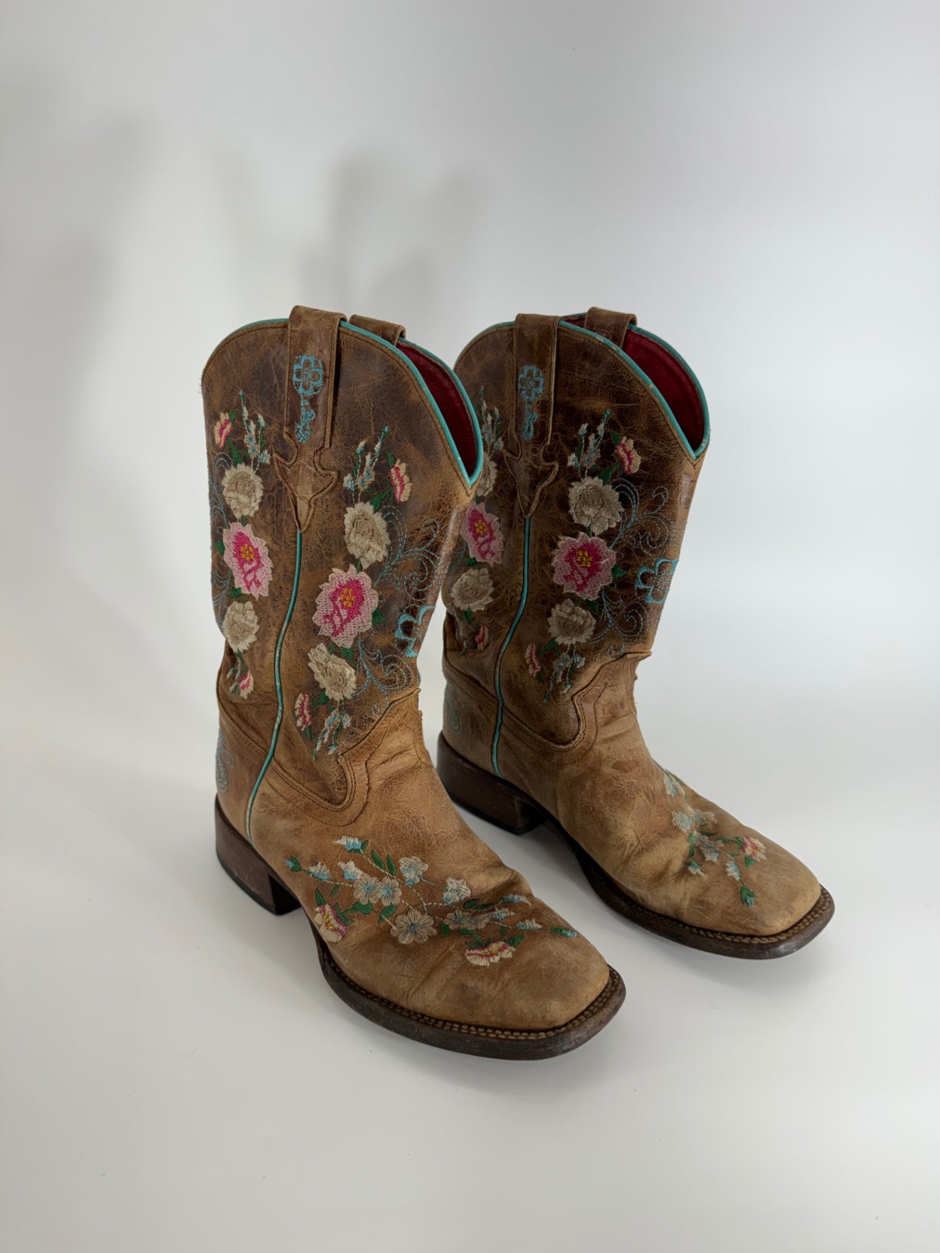 Macie Bean Floral Embroidered Cowboy Boots