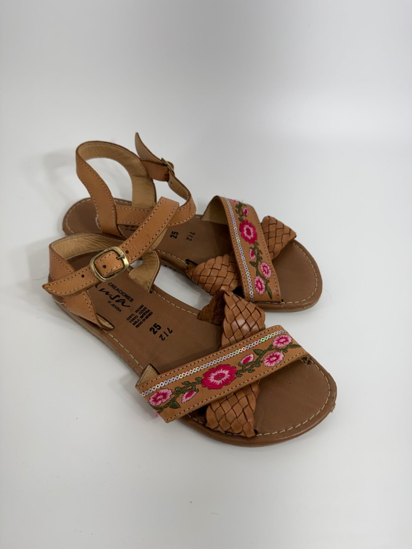Creaciones Husa D’Jevisa Leather Sandals