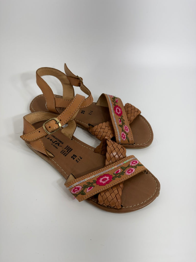 Creaciones Husa D’Jevisa Leather Sandals