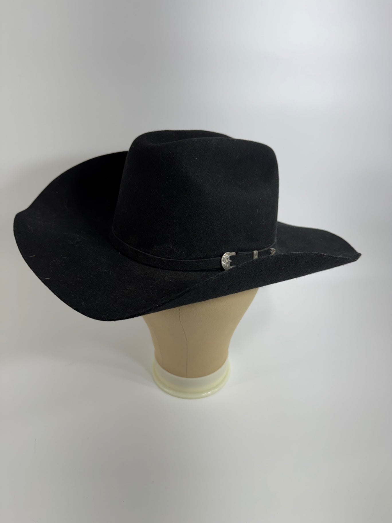 Ariat Black Hat with Tie