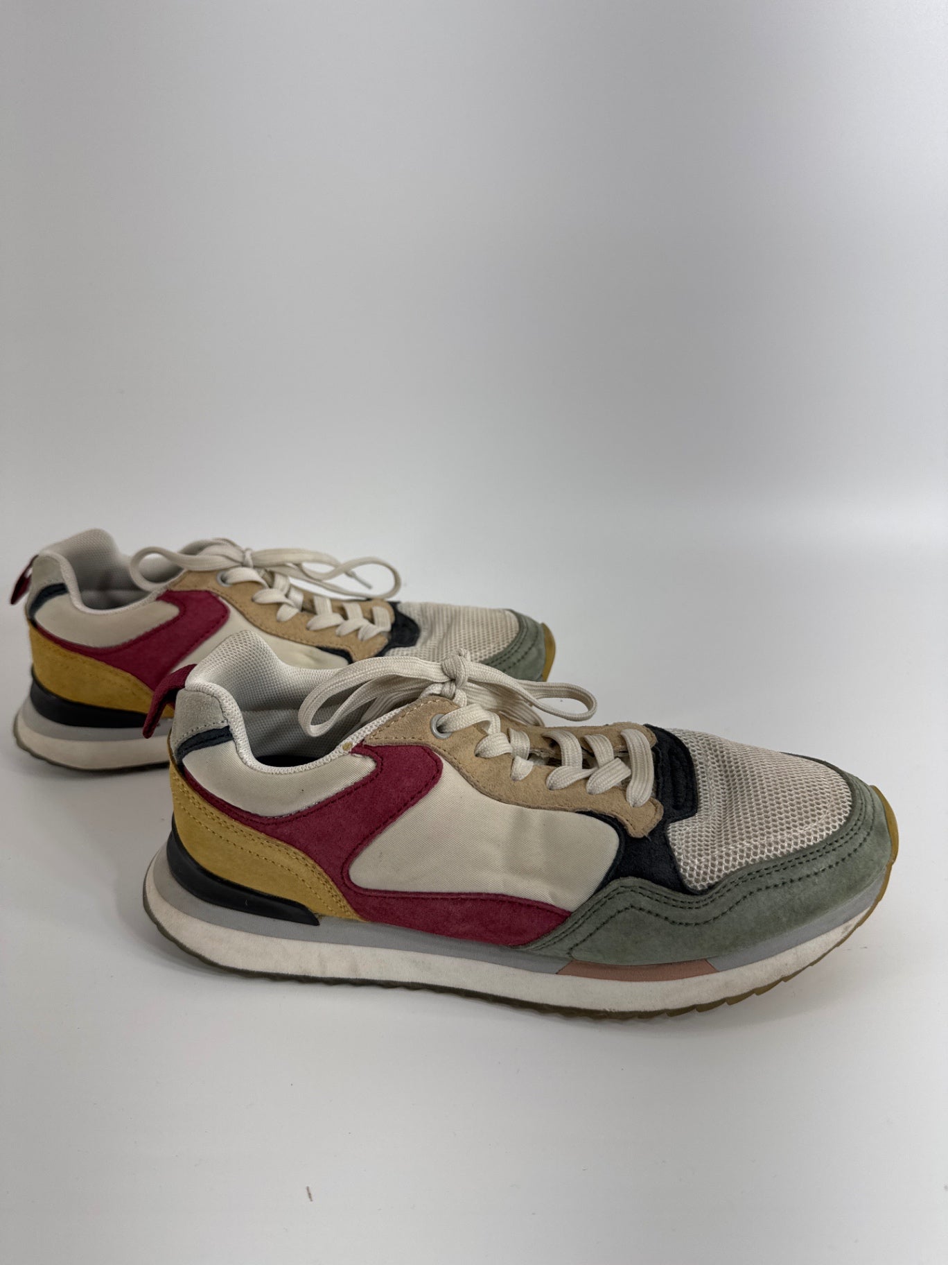 Hoff Shoes Multicolored