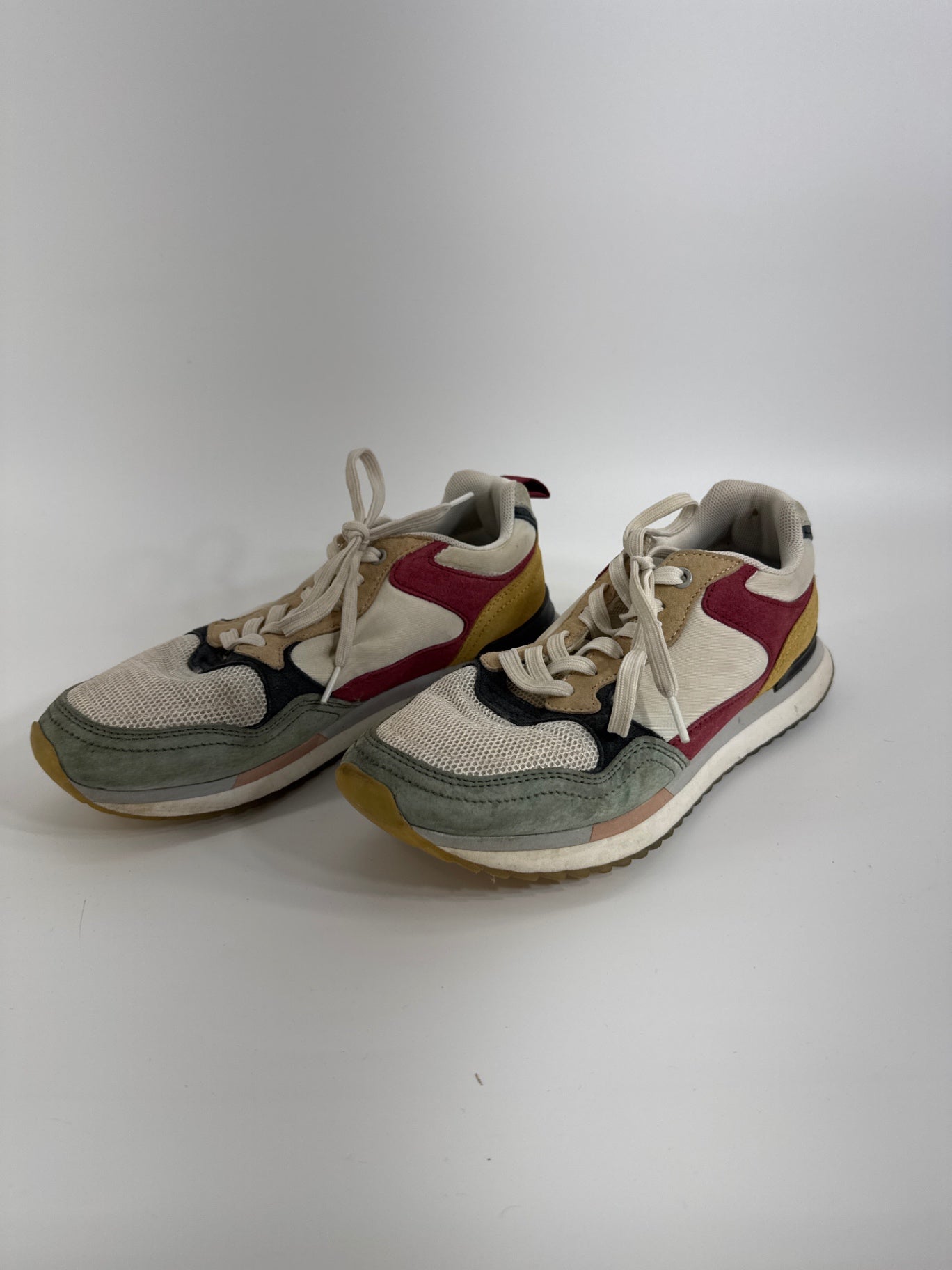 Hoff Shoes Multicolored