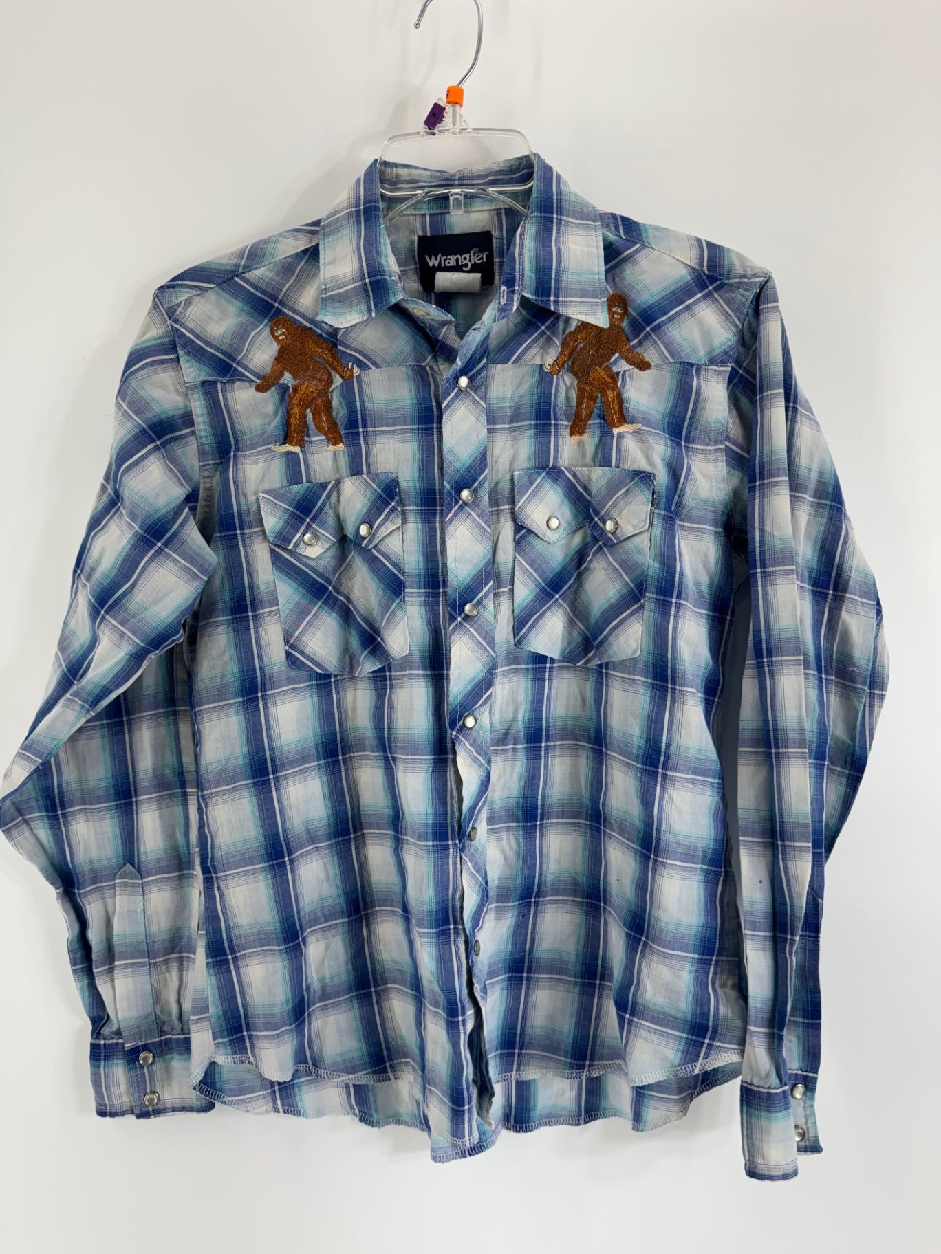 Wrangler Blue Plaid Button Up