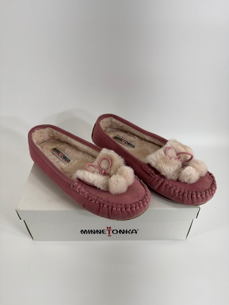 Minnetonka Pink Flat Moccasins