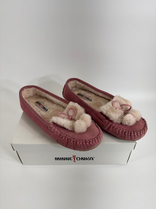 Minnetonka Pink Flat Moccasins