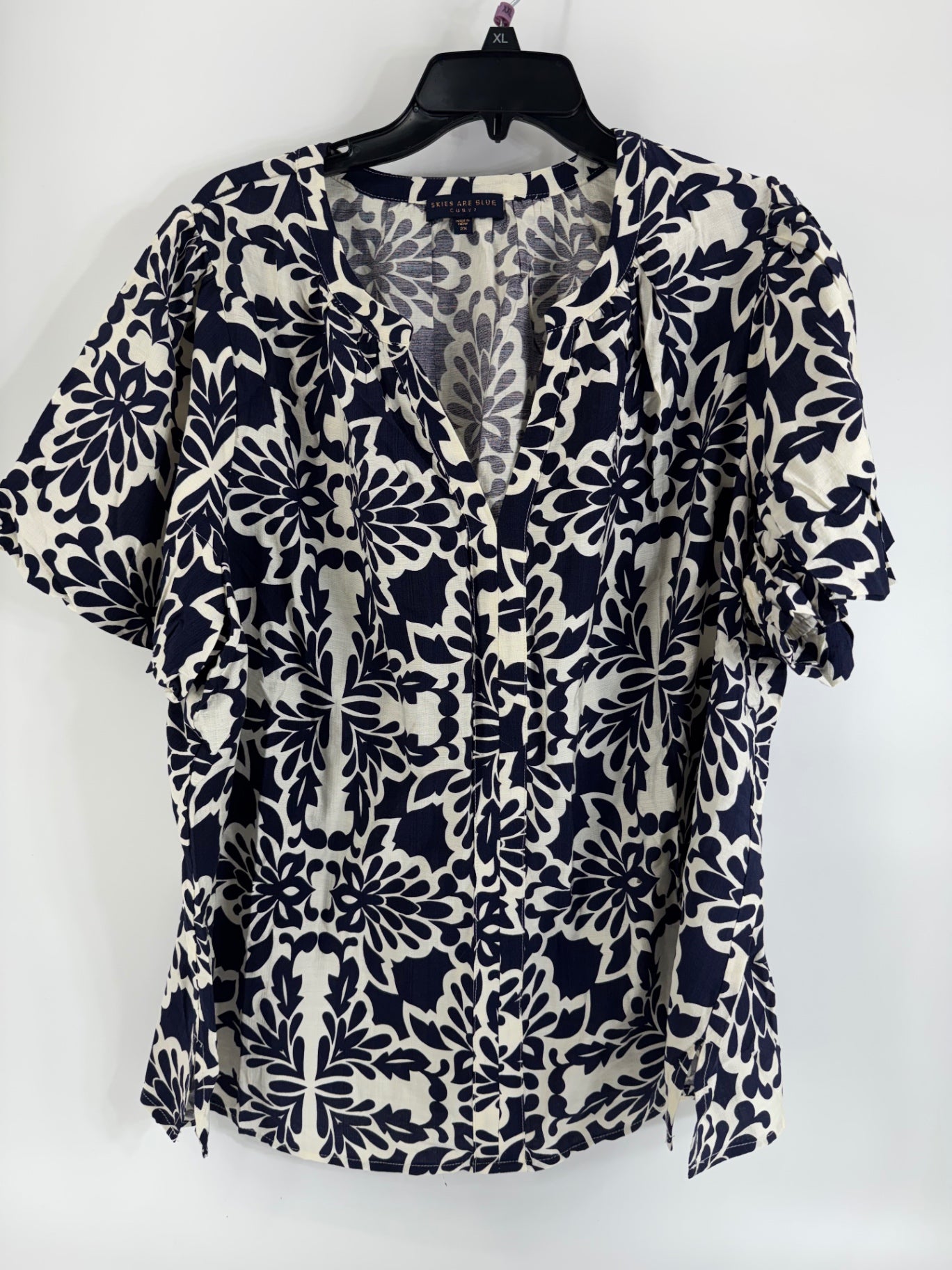 Skies Are Blue Navy/White Print Shirt