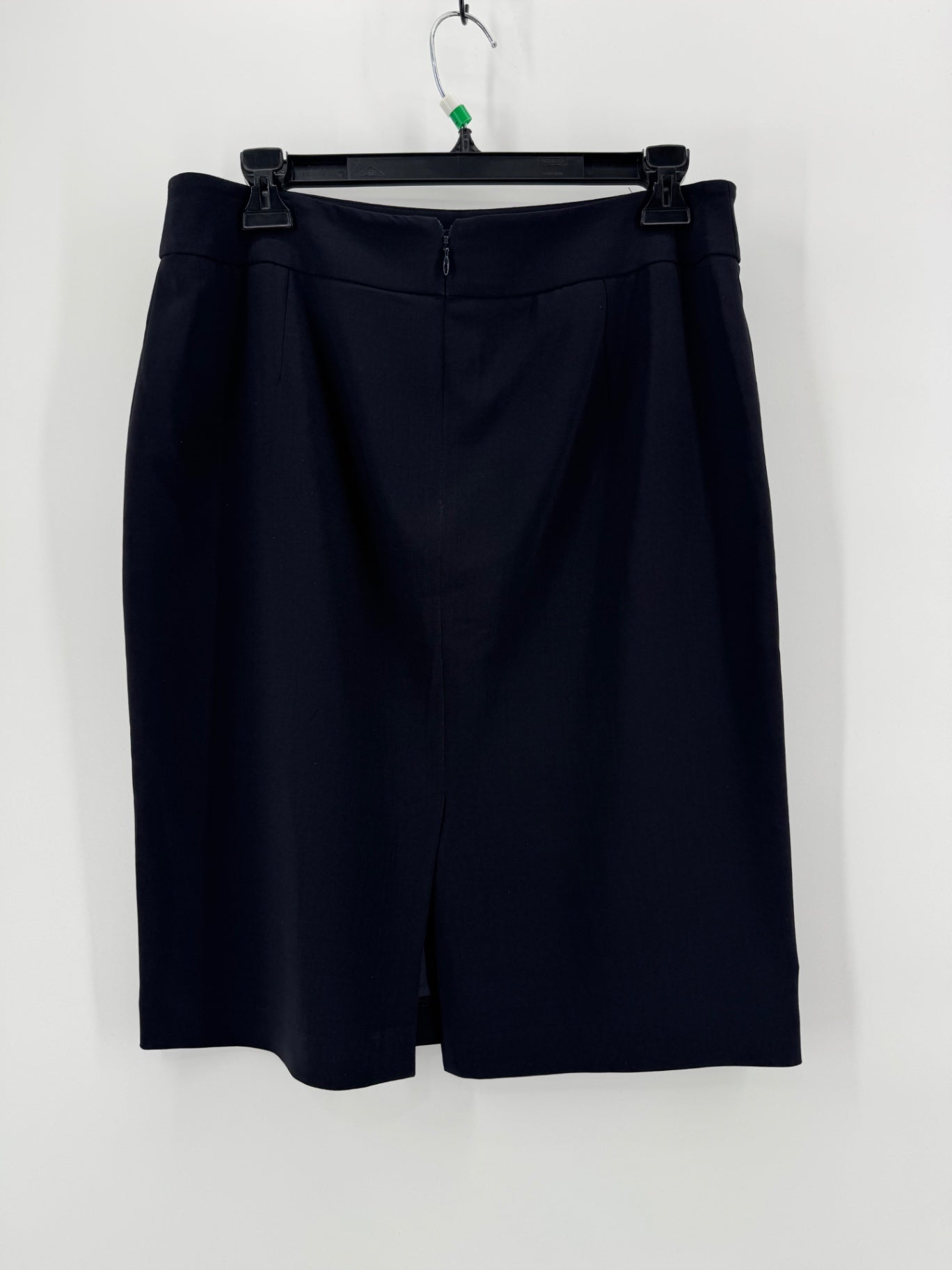 Armani Collezioni Black Straight Skirt Size Large