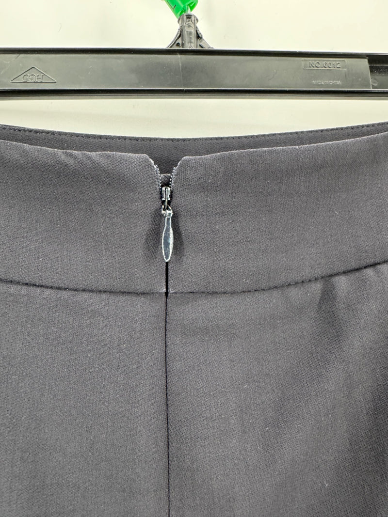 Armani Collezioni Black Straight Skirt Size Large