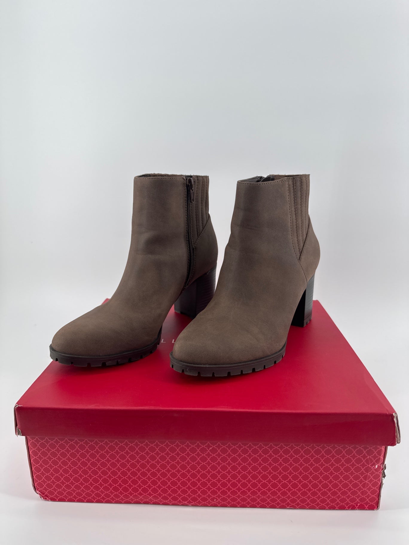 Kelly & Katie Brown Heeled Booties
