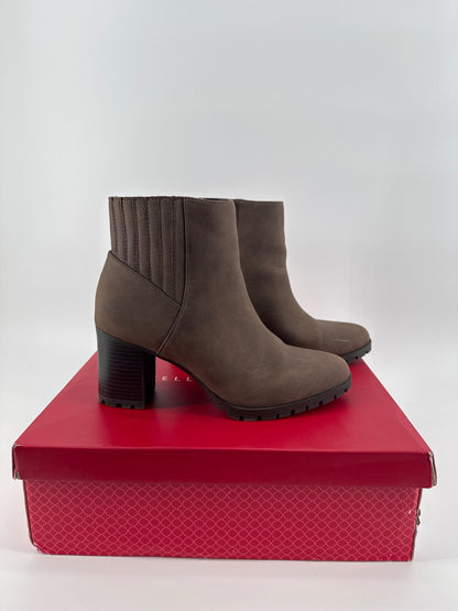 Kelly & Katie Brown Heeled Booties