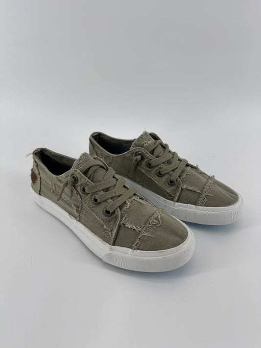 Blowfish Malibu Green Canvas Lace Up Shoes