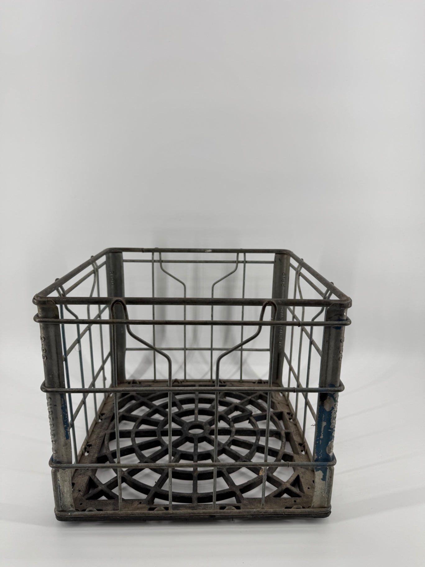 Unbranded Metal Crate