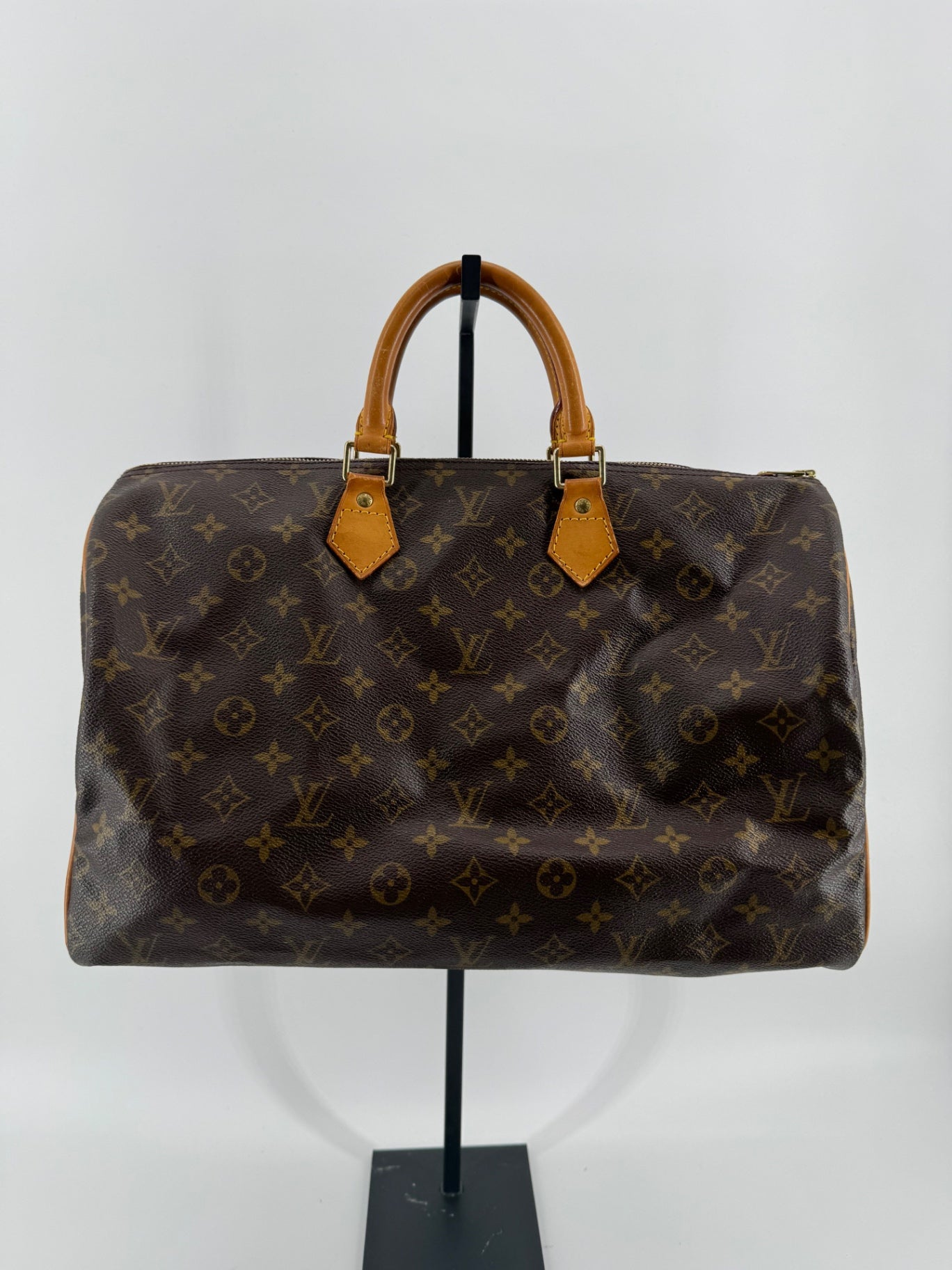 Louis Vuitton Monogram Speedy 40