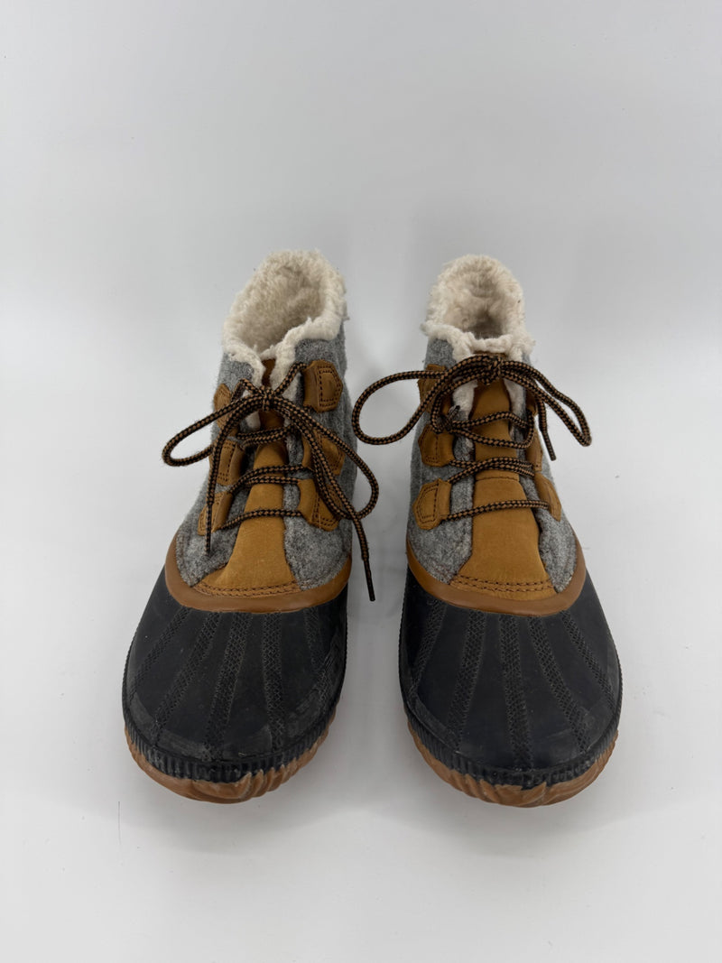 Sorel Waterproof Fur Lined Ankle Boots