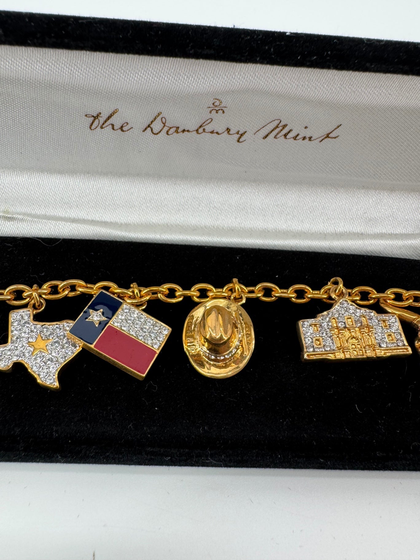 The Danbury Mint Gold Texas Bracelet