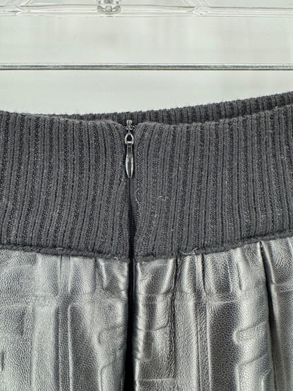 Fendi Black Embossed FF (Zucca) Leather Skirt Tea Length Pencil - Black