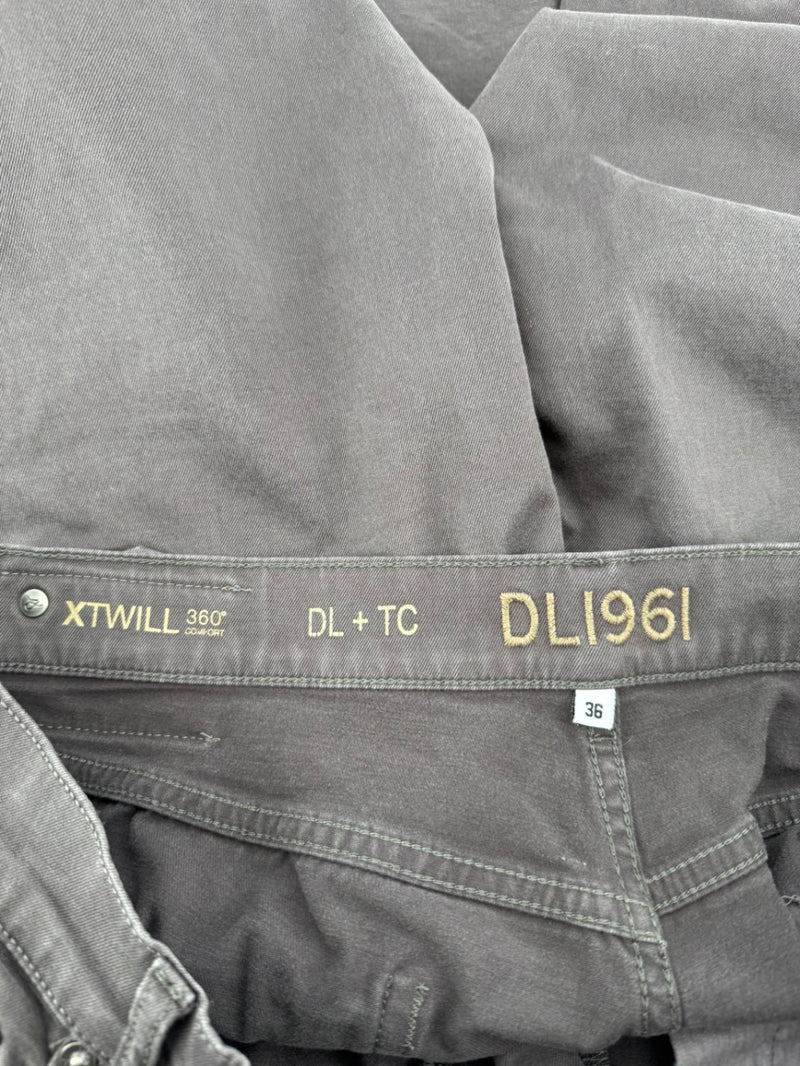 DL1961 Gray Denim Jeans