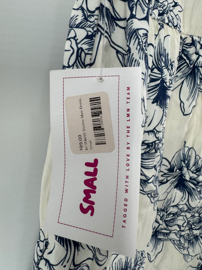 TCEC Ivory/Navy Floral Dress