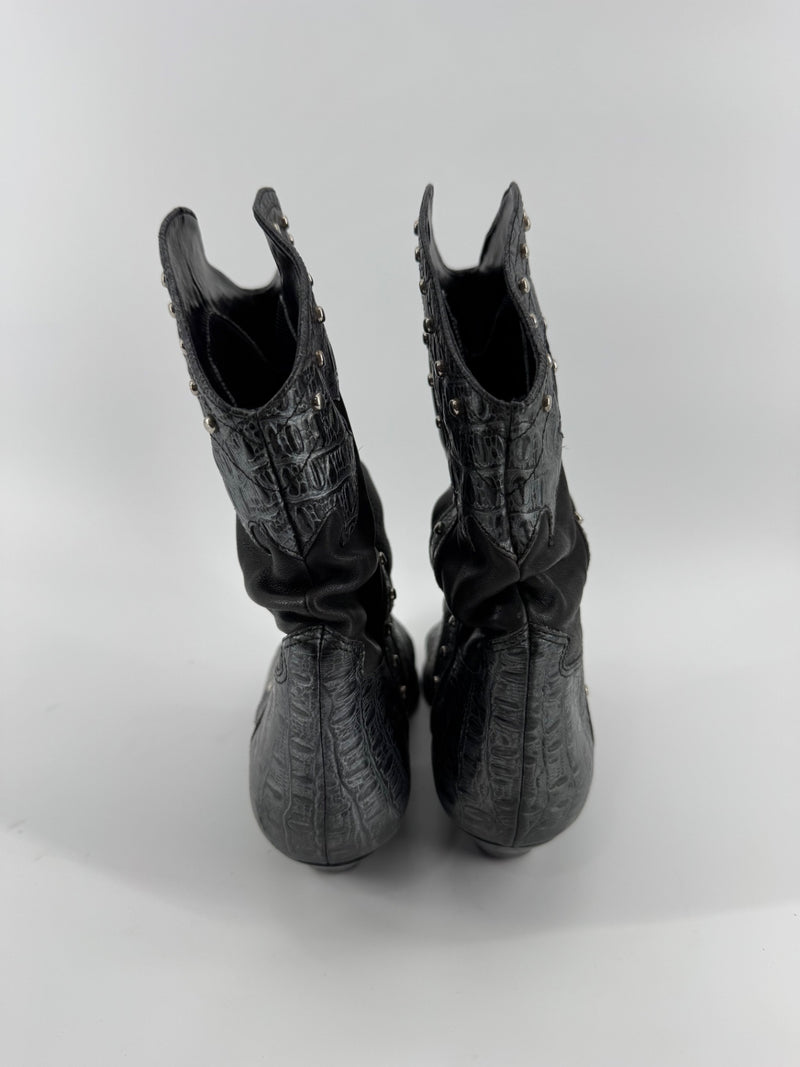 Circles Gray Leather Boots
