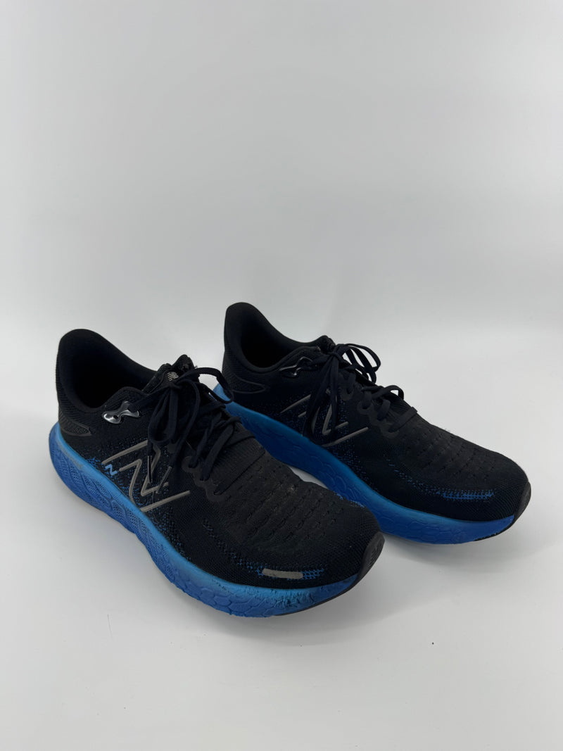New Balance Black/Blue Shoes