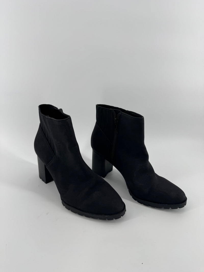 Kelly & Katie Black Heel Ankle Boots