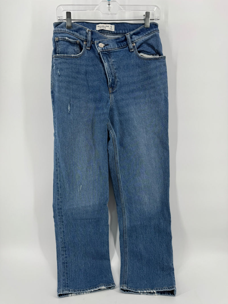 Abercrombie & Fitch Straight High Rise Jeans