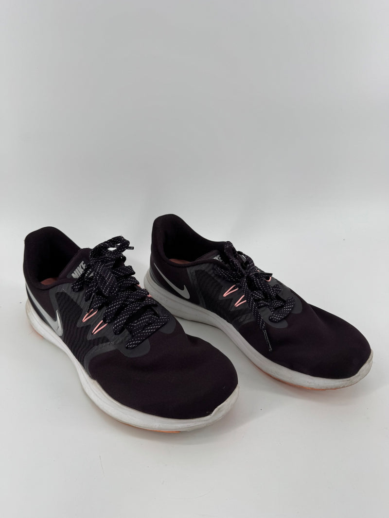 Nike Comfort Foot Training Shoes