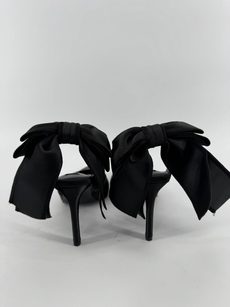 Steve Madden Black Bow Point Heels