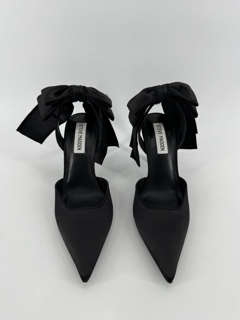 Steve Madden Black Bow Point Heels