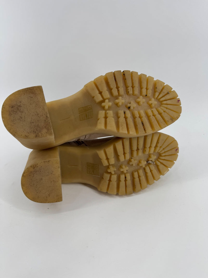 Dolce Vita Beige Chunky Heel Boots