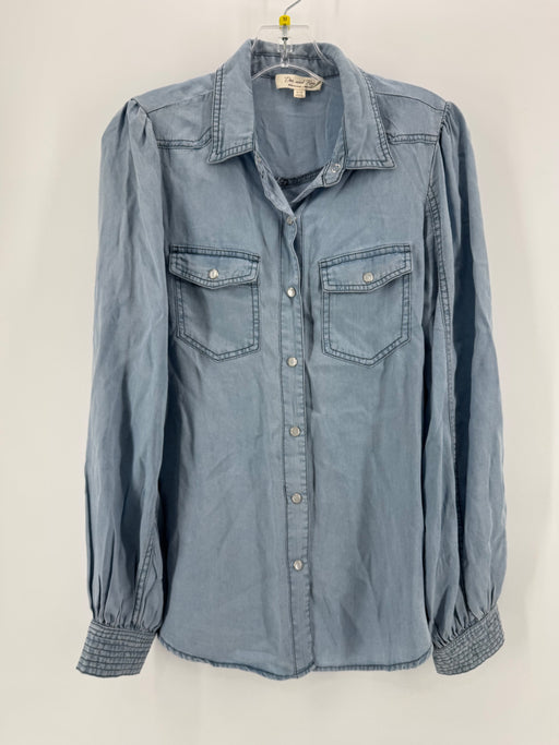 Doe and Rae Blue Button Up