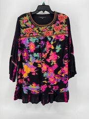 Caleoaa Black Embroidered Top