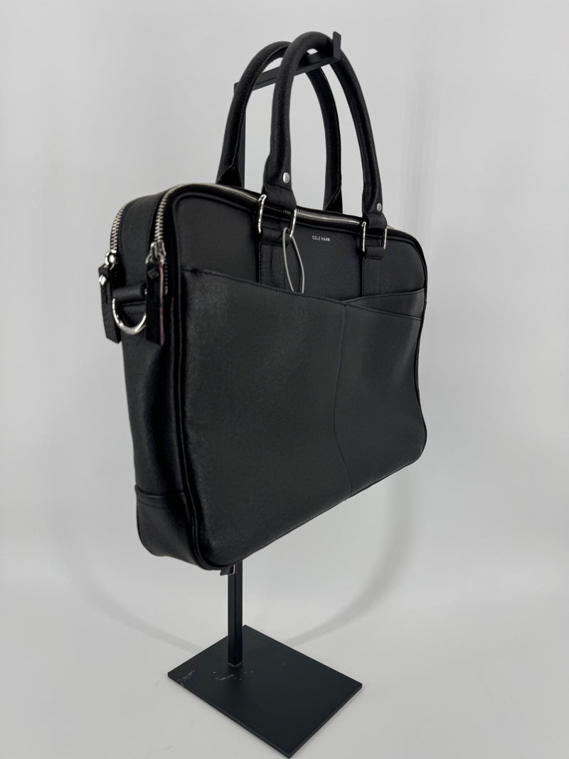 Cole Haan / American Airlines Black Pebble Leather Messenger Bag New