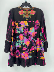 Caleoaa Black Embroidered Top