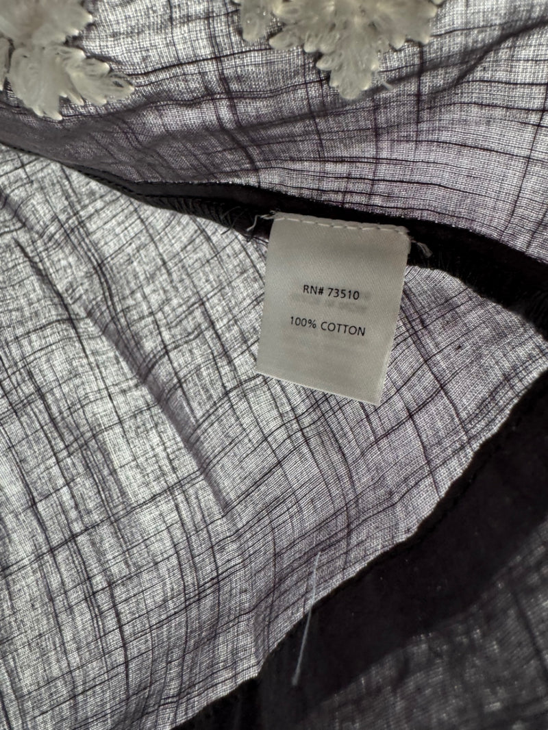 Ivy Jane Gray Embroidered Top Size M