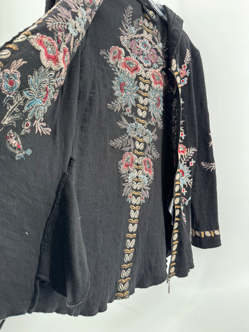Paparazzi Black Waffle Embroidered Jacket Size M