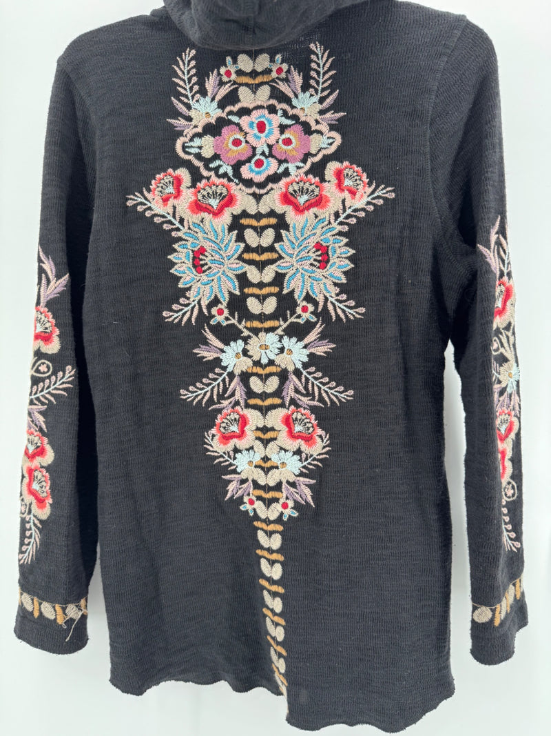 Paparazzi Black Waffle Embroidered Jacket Size M